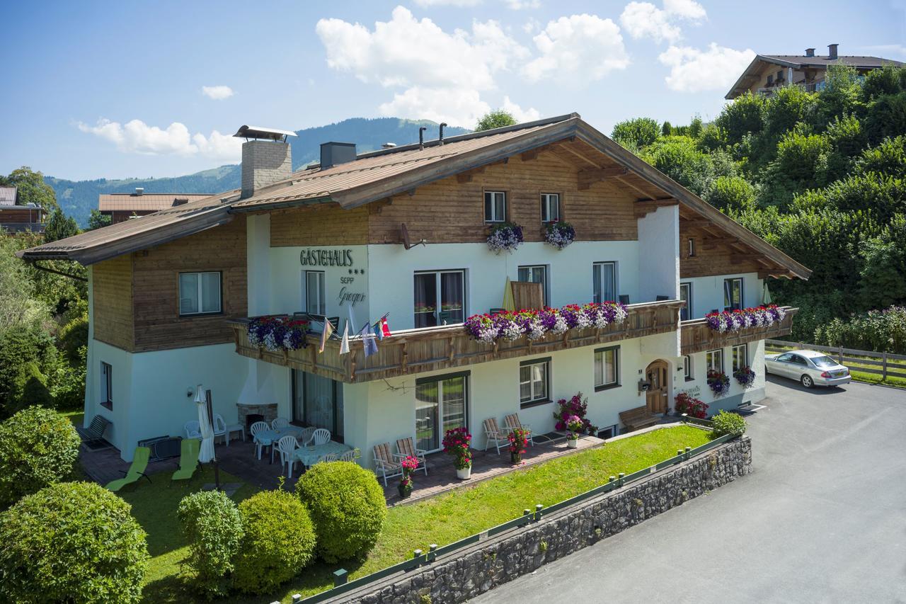 Gaestehaus Greger Bed & Breakfast Sankt Johann in Tirol Exterior photo